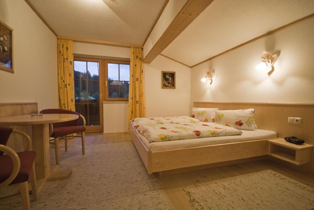 Pension Fuchs Brixen im Thale Pokój zdjęcie